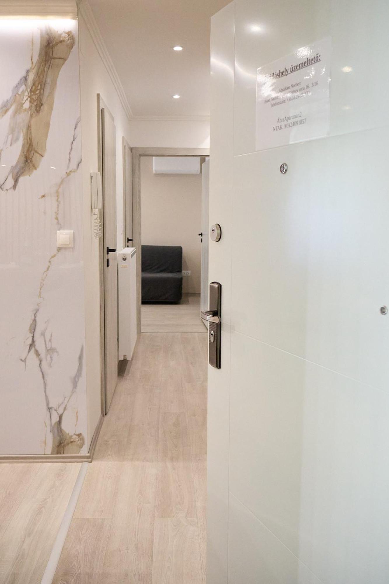 Appartement Abraapartman2 700m *
